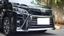 Toyota Voxy 2018