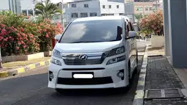 toyota vellfire welcab z 2013 putih kursi roda