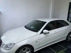 Mercedes-Benz E250 2011 Bensin