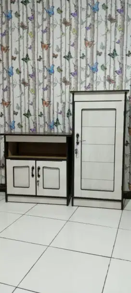 Satu set meja tv + lemari
