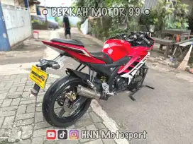 R15 V2 TAHUN 2015 TOP CONDITION