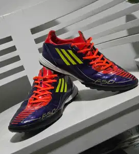 SEPATU FUTSAL MINI SOCCER ADIDAS