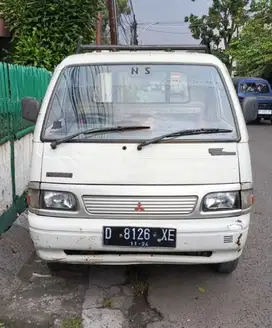 Mitsubishi T120Ss Pick Up 2004