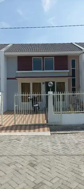 DISEWAKAN RUMAH BARU GRAND SENTOSA LAND MILAN O-10 SEDATI