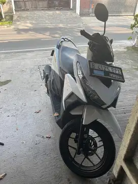 Di jual motor honda vario