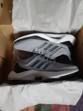 Adidas Running AlphaTorsion 2.0 Grey Size 42,5 100% New Original Store