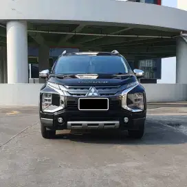 MITSUBISHI XPANDER CROSS HITAM 2020, TDP: 9.9JT ALL IN
