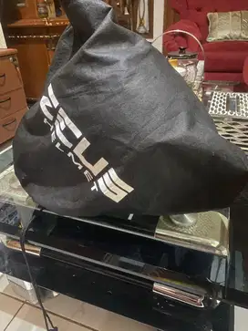 Helm dijual 3 unit sekaligus