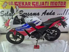 CBR 150 old sporty