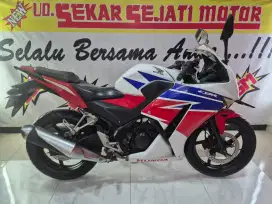 CBR 150 old sporty