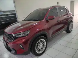 KIA Sonet 1.5 Premiere (Tipe Tertinggi) 2021