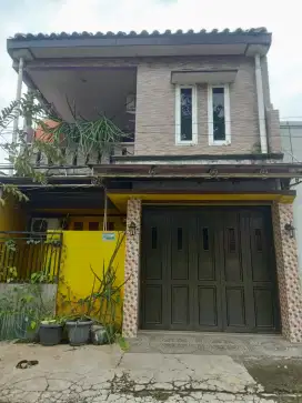 Di jual cepat Rumah 2lt di Perum Karawang jaya