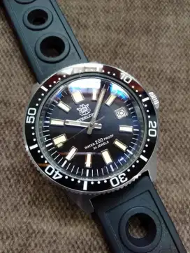 Jam tangan diver merk steel dive mirip Seiko diver