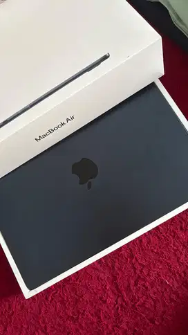 Macbook Air M4 (2025) 16gb/512