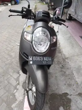 Di jual sepeda motor honda Scopy th 2017 pemakaian pribadi