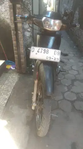 Honda Supra 2004