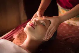 Terapis pijat mom and baby spa