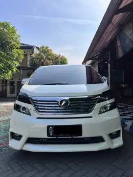 Toyota Vellfire 2.4 at 2010