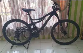 Sepeda Gunung MTB THRILL OUST 3.0 (27)