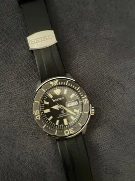 Seiko Prospex SRPD27K1 “Monster” – Automatic Diver’s 200M