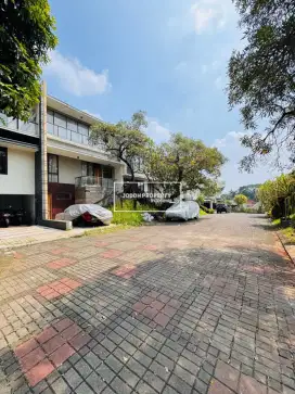 JUAL RUMAH SECOND DIWILAYAH CIRENDEU DEKAT MRT LEBAK BULUS