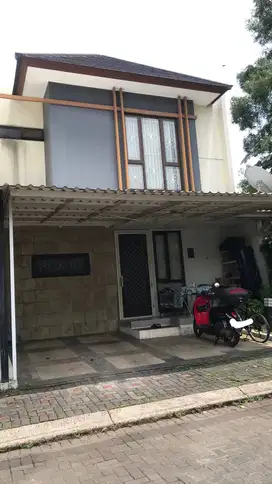 Dijual Cepat Rumah siap huni di Kireina Park Bsd City