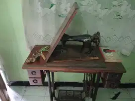 MESIN JAHIT MEEK SINGER