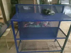 3 barang Meja toko, side rack dan rack.