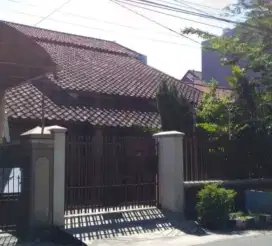 Rumah Rungkut Asri STRATEGIS, NOL JALAN RAYA