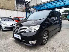 DP RENDAH - Nissan Serena 2.0 Highway Star Bensin-AT 2017