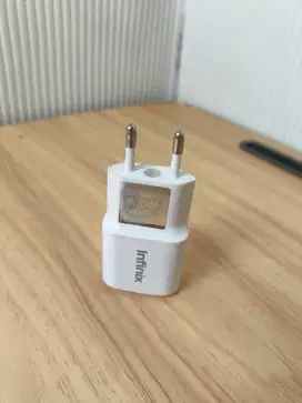 Kepala Charger HP Infinix Warna Putih