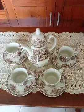 Teko set antik merk Noritoki