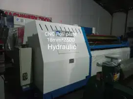 Mesin roll plat hydraulic cnc 4 roll 18mm x 2500