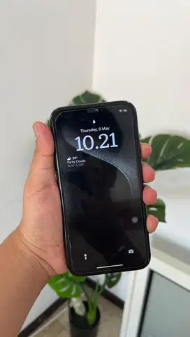 Iphone XR 64 Black istimewa