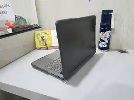 MacBook Pro (14 inch, M3) - 1TB SSD Storage