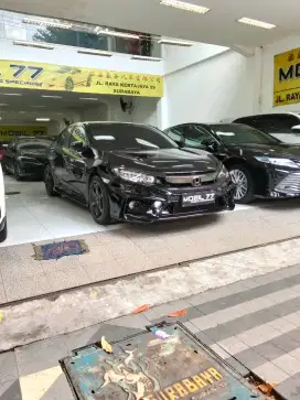 Honda Civic ES turbo at Tahun 2020