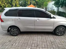 Daihatsu Xenia 2015 Bensin