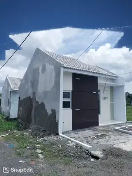 Rumah oper kredit posisi pojok 17 jt saja perum graha permata indah