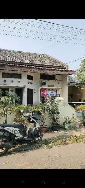 Di jual Hunian Asri strategis jln utama komp bugel indah