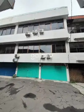Dijual 2 Ruko 4Lt Gandeng Cocok Untuk Kantor, Gudang & Rumah Usaha
