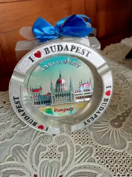 Sovenir asli Budapest
