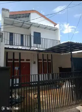 dijual rumah baru 2 lantai permata biru Cibiru Cinunuk Cileunyi