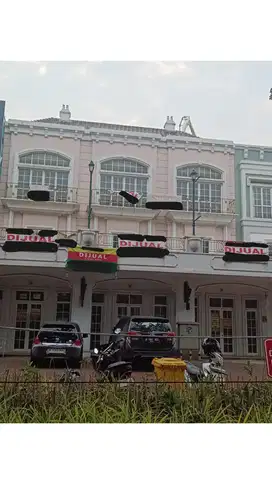 Di Jual Ruko Mendrisio Gandeng 3 dekat bundaran Cluster Matera