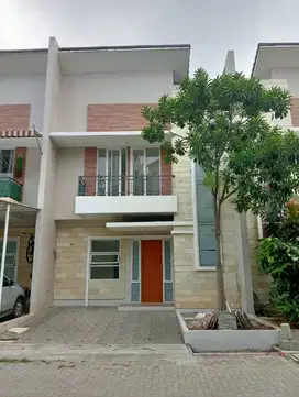 RUMAH CLUSTER MILENIAL DEKAT TOLL JORR SELATAN JAKARTA