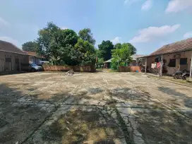 Kontrakan 12 unit hitung hrga tanah saja Lt.826m2, Jual cepat Rp.2,4M