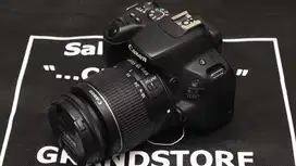 Canon 200D + Lensa 18-55mm III Fullset Box