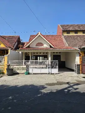Rumah di Gentan
