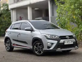 YARIS 1.5 S CVT TRD HEYKERS 2017 Silver Metalik. Crossover yang irit