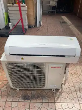 Dijual AC Sharp 1 PK