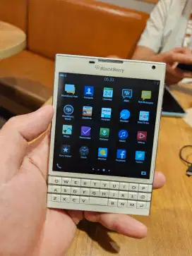 Blackberry Passport White Dallas Mulus Like new fullset tag key one 2